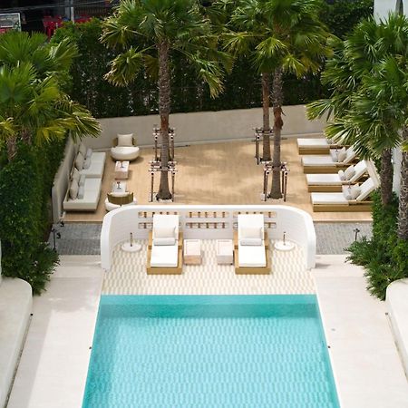 Hotel Arco Phuket Town Esterno foto