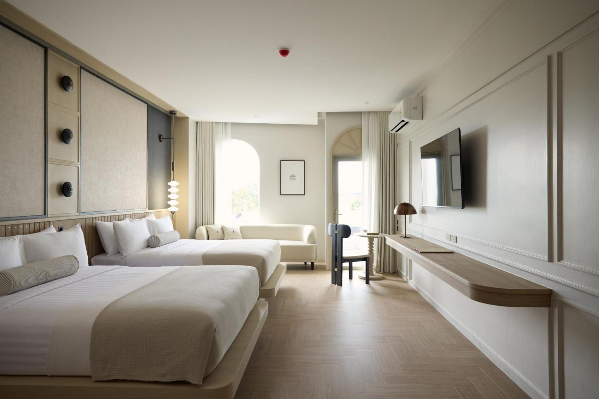 Hotel Arco Phuket Town Esterno foto