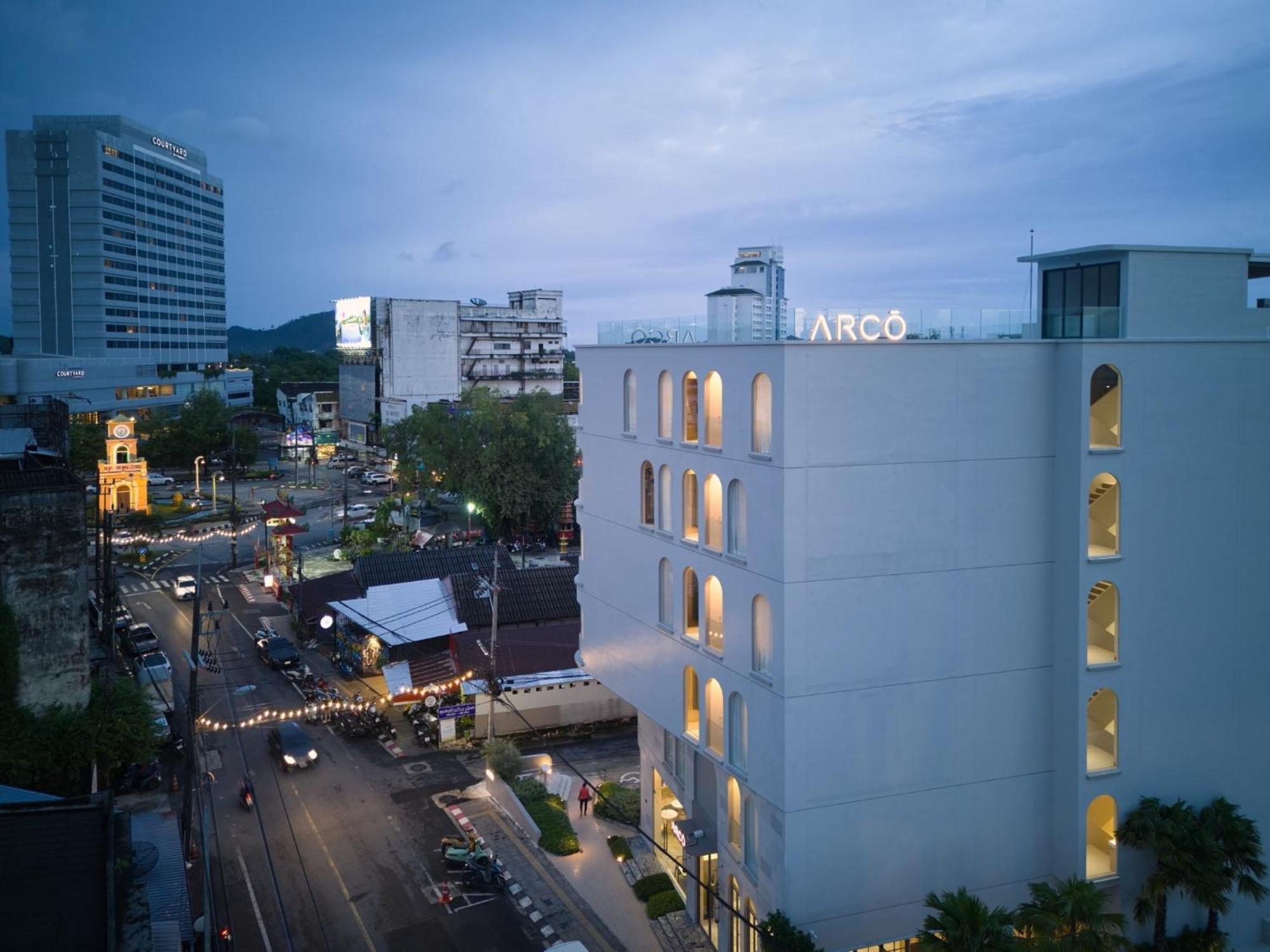 Hotel Arco Phuket Town Esterno foto